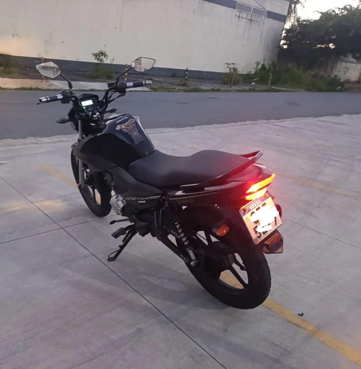 Yamaha 150  - Foto 5