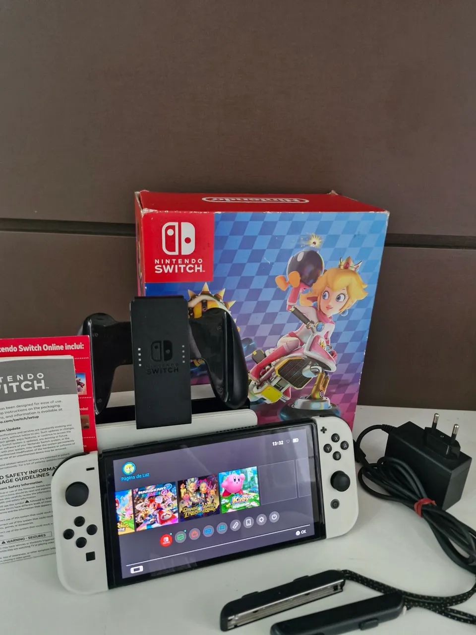 Nintendo Switch OLED 64GB + acessórios - Foto 2