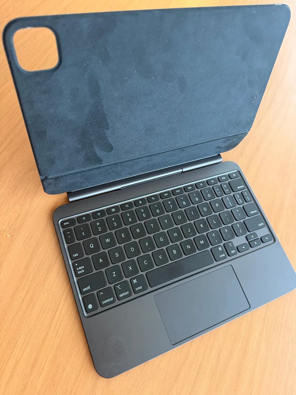 Capa Teclado iPad 11 - Original - Foto 2
