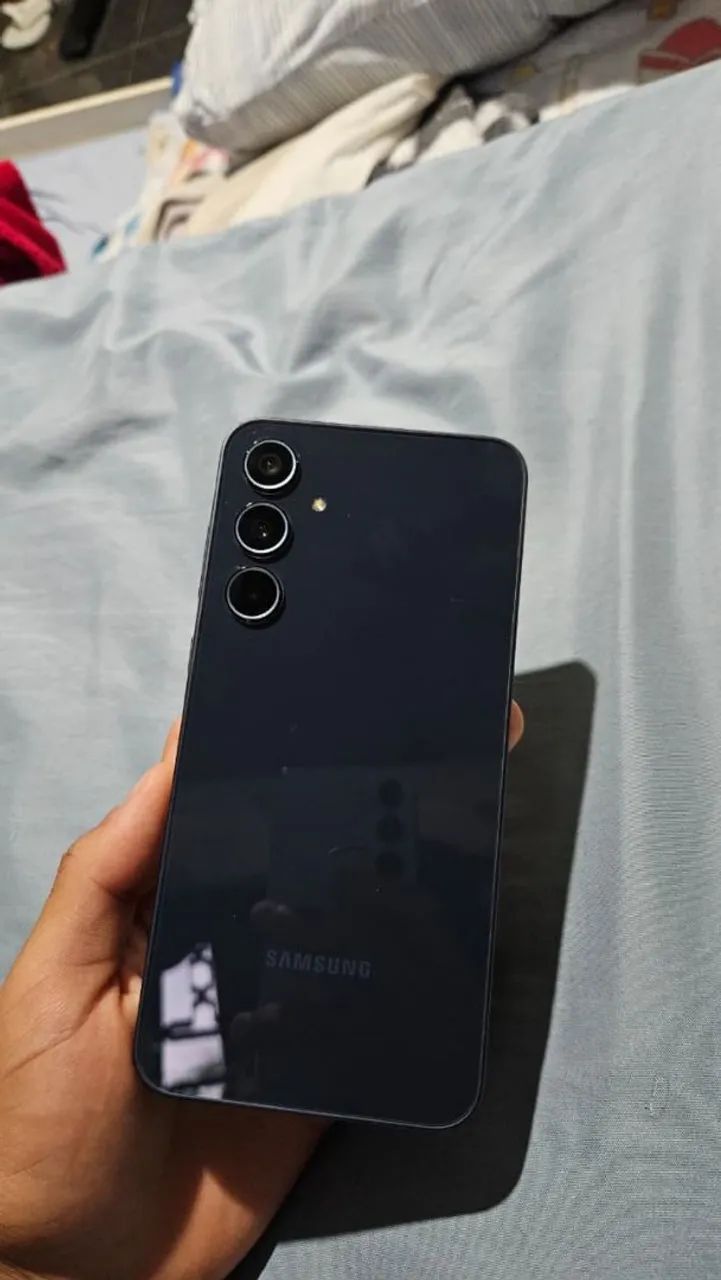 Celular Sansung A35 5g  - Foto 4