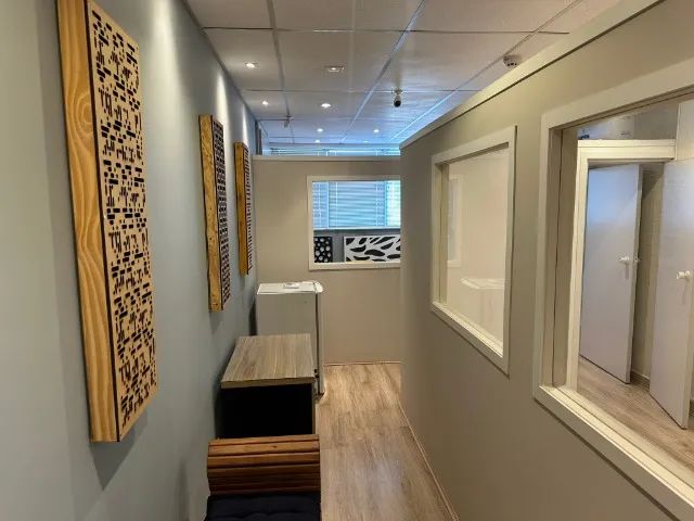 Alugo sala comercial pronta - Praia da Costa 30m2