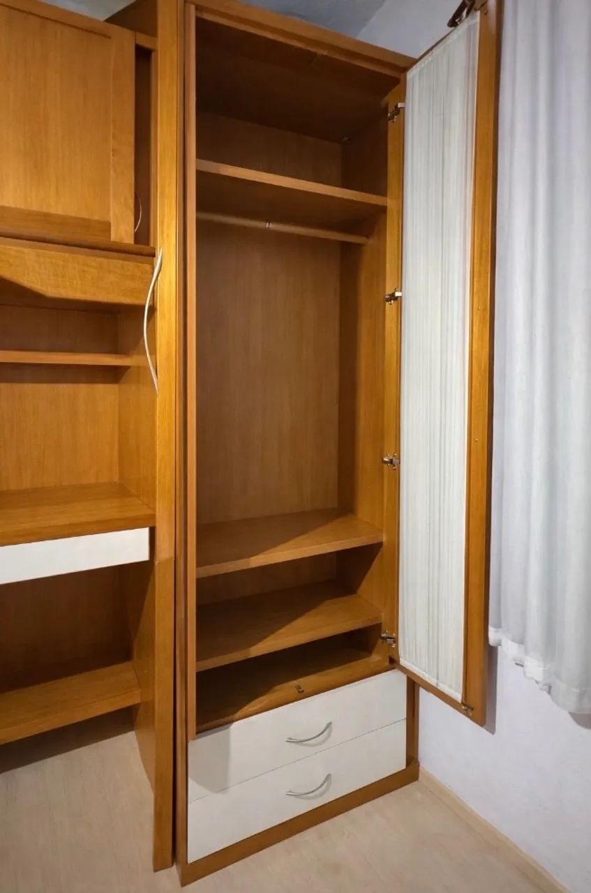 Guarda roupa com cama - móveis colonial - Foto 3