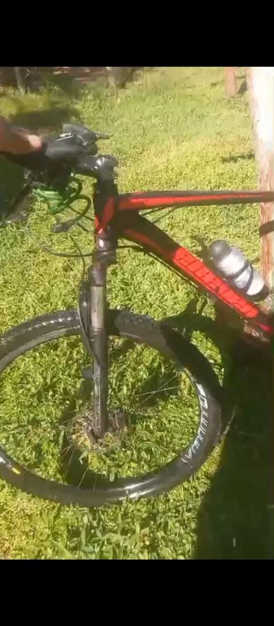 Bike Marca Elleven.. 5 machas..Freios a discos.. - Foto 5