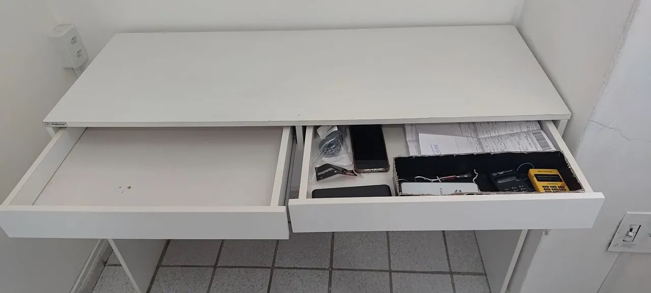 Mesa de escritório com 2 gavetas - Foto 5