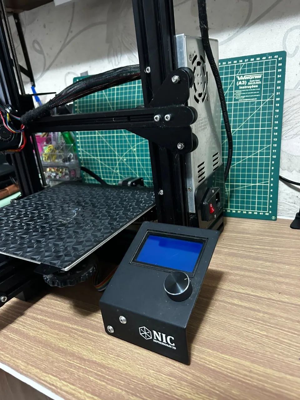 Impressora 3D Creality Ender 3 V2 modificada + filamentos e acessórios  - Foto 4