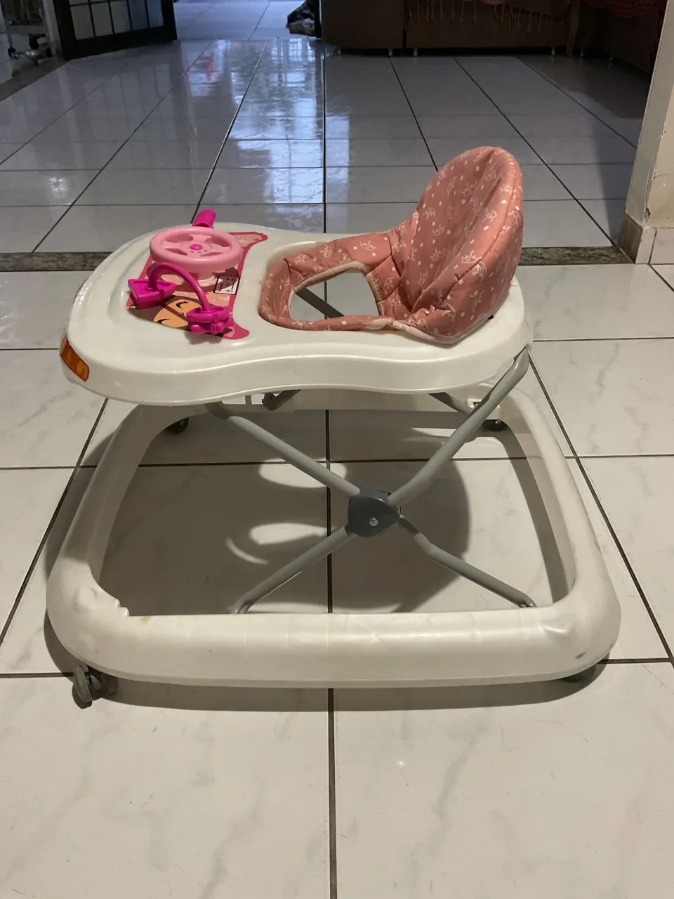Andador de Bebê Rosa