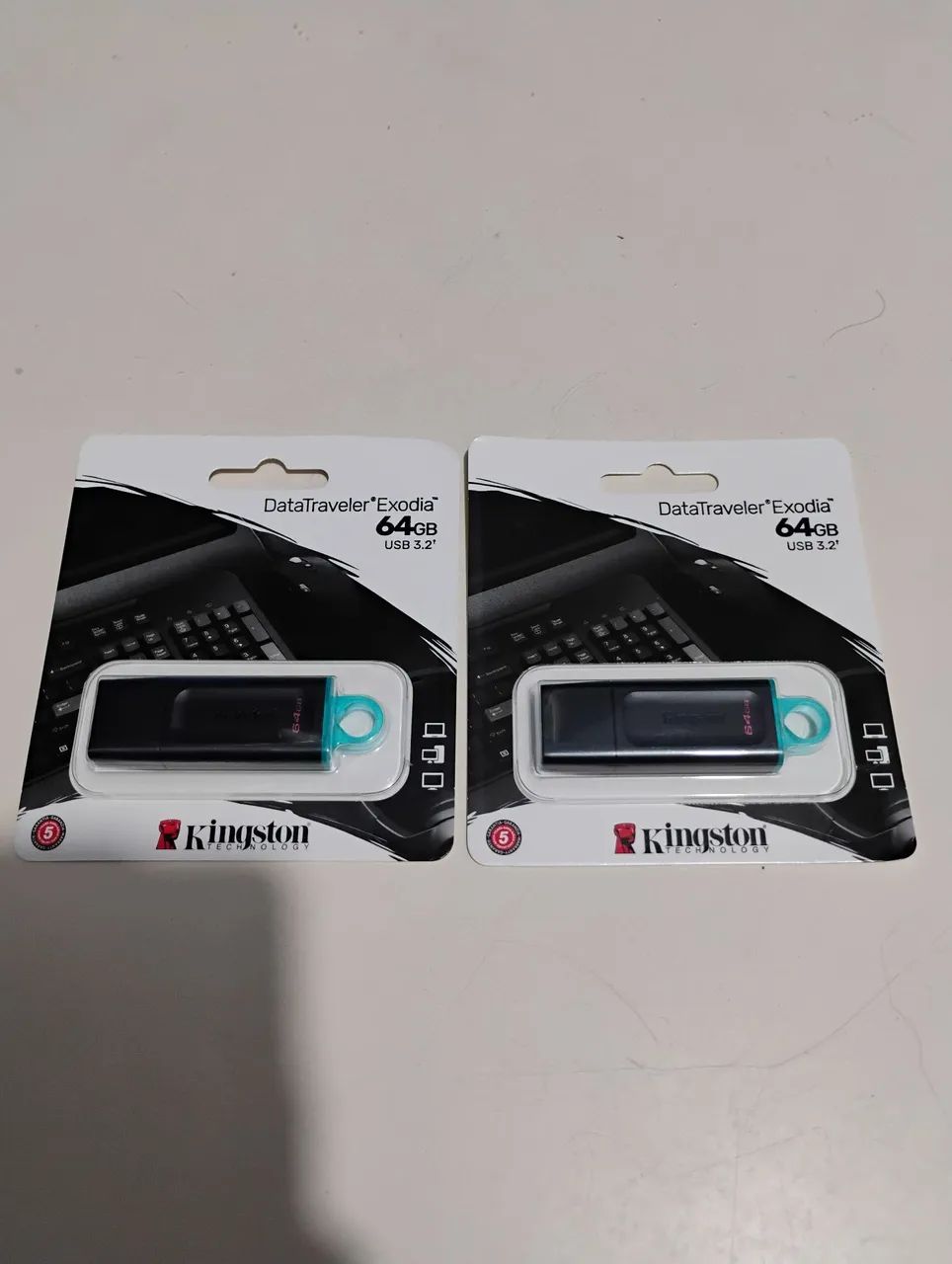 Pen drive Kingston 64 GB Original (Novo) - Foto 5