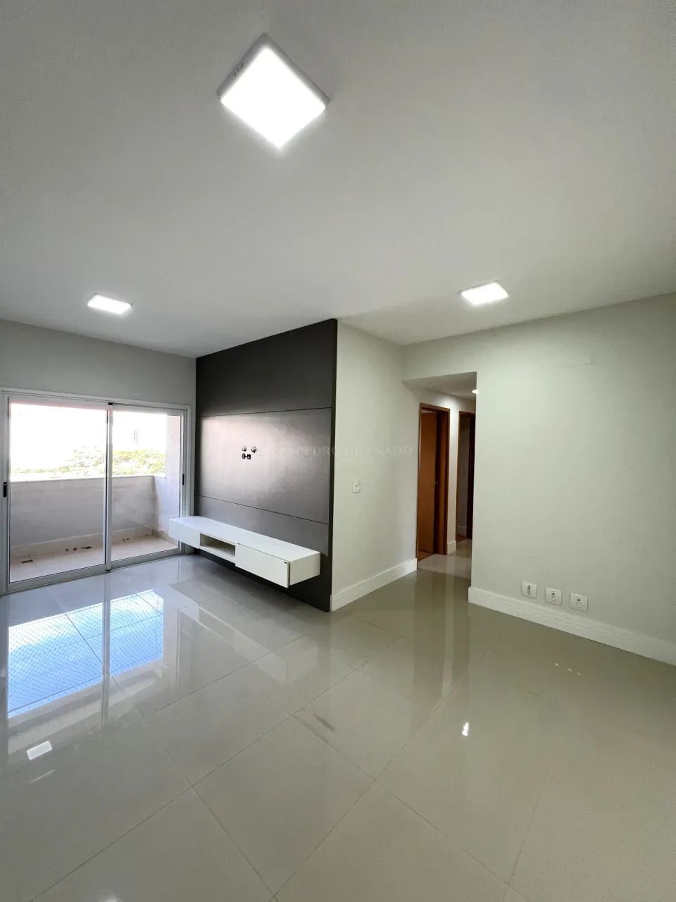 Apartamento 03 dormitórios | Ed. Palácio Real