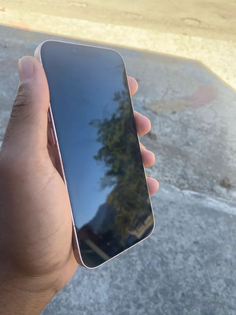 Troco meu iphone 13 em um iphone 11 e 900 de diferença  - Foto 3