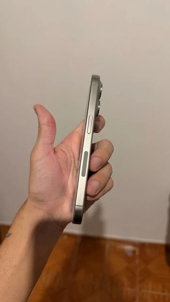 Iphone 15 Pro 128gb - Foto 2