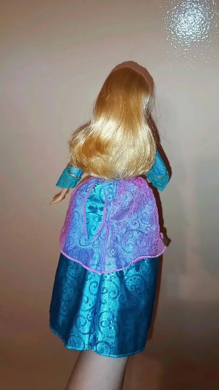 Barbie Rosella princesa da ilha  - Foto 3