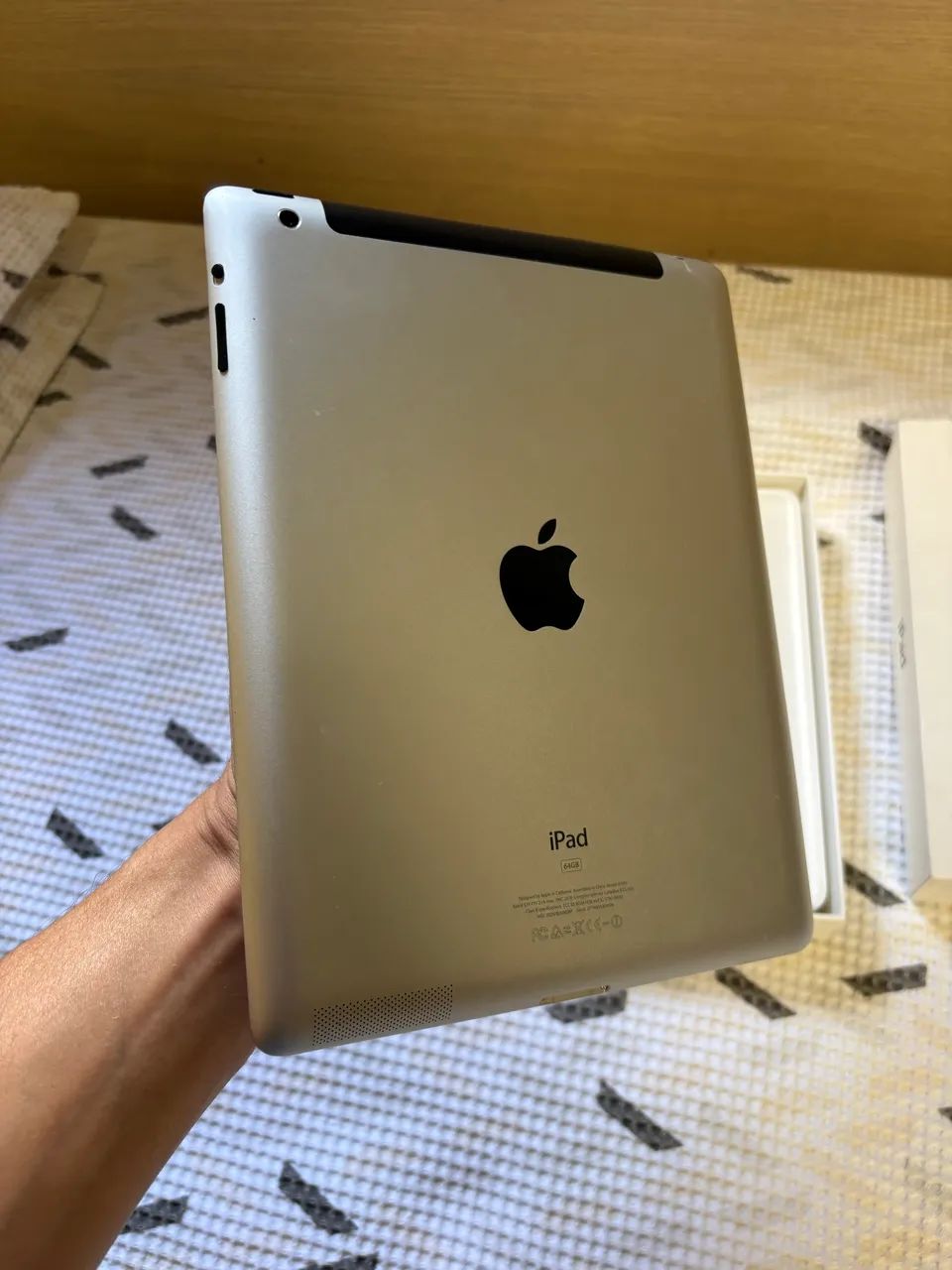 iPad 3 64GB Branco Wi-Fi + Cellular  - Foto 4