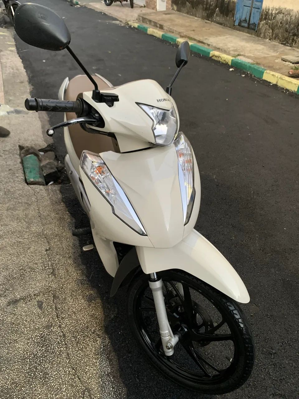 Biz 125 