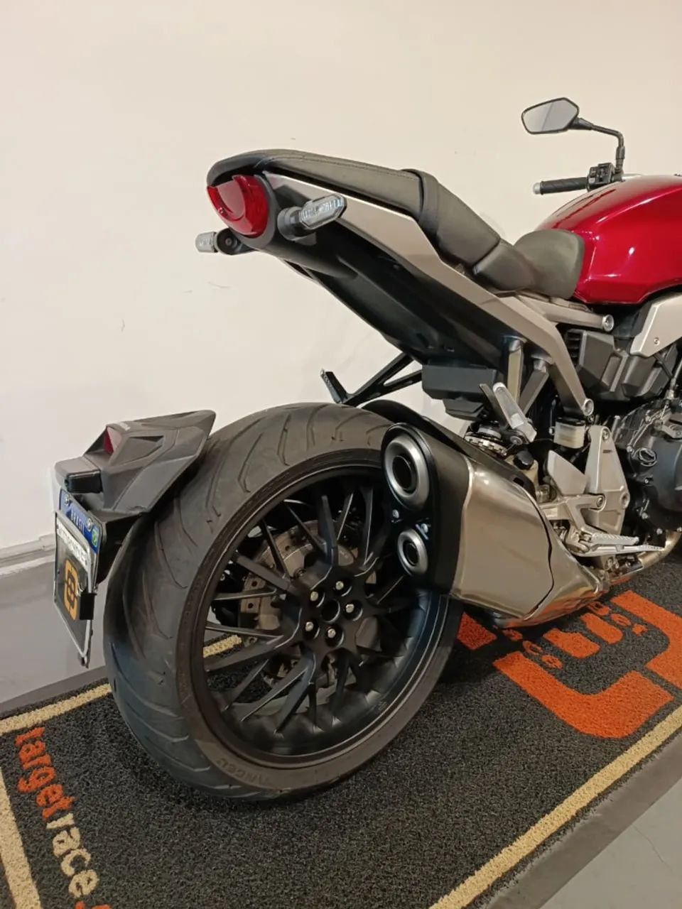 Honda Cb 1000R - Foto 2