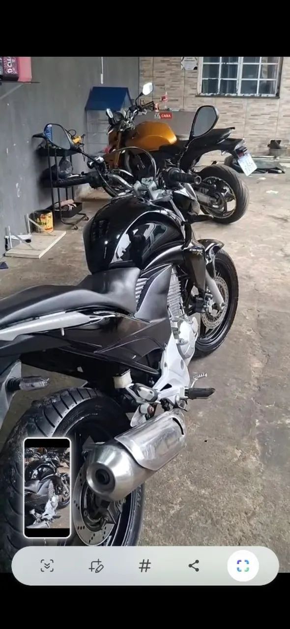CB 300 - Foto 2