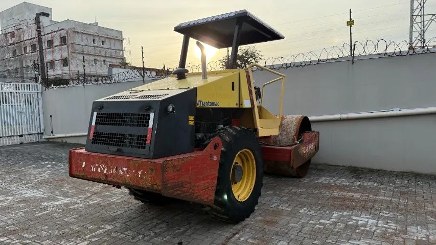 Rolo Compactador Dynapac CA-150 - 2008 - 4.423 horas - Liso - Bom Estado - Foto 2