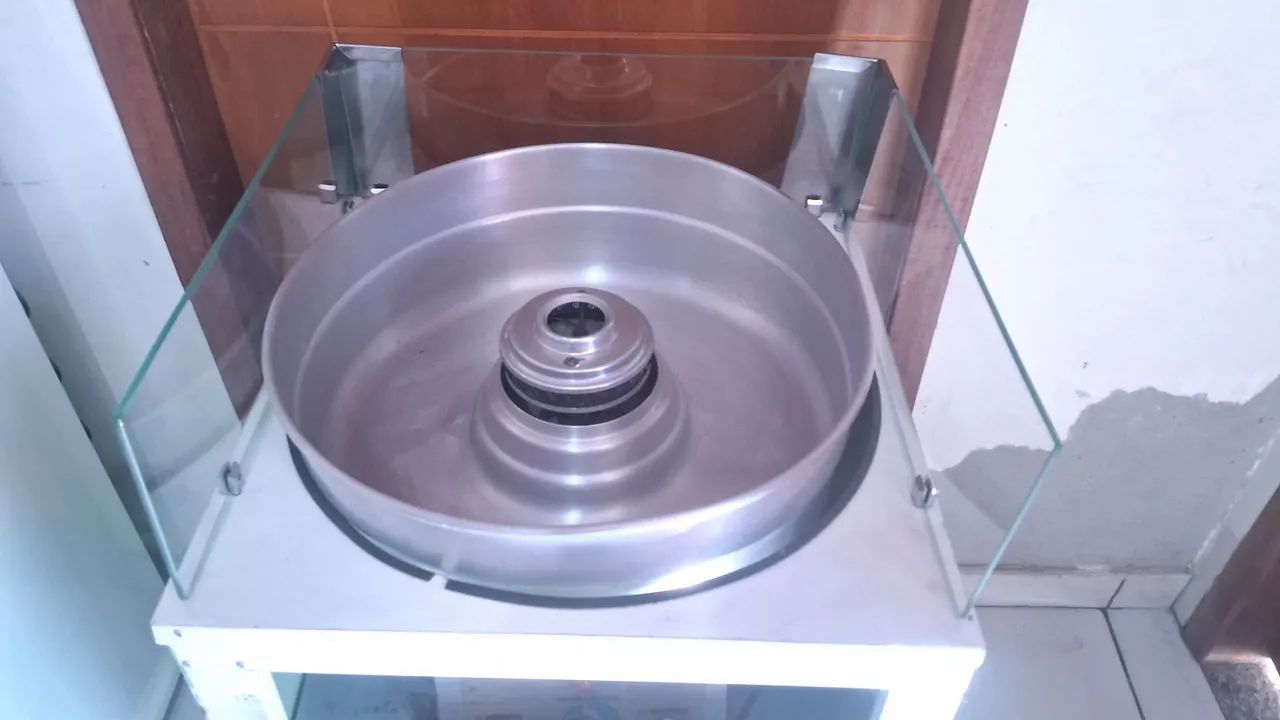 Máquina de algodão doce com carrinho - Foto 4