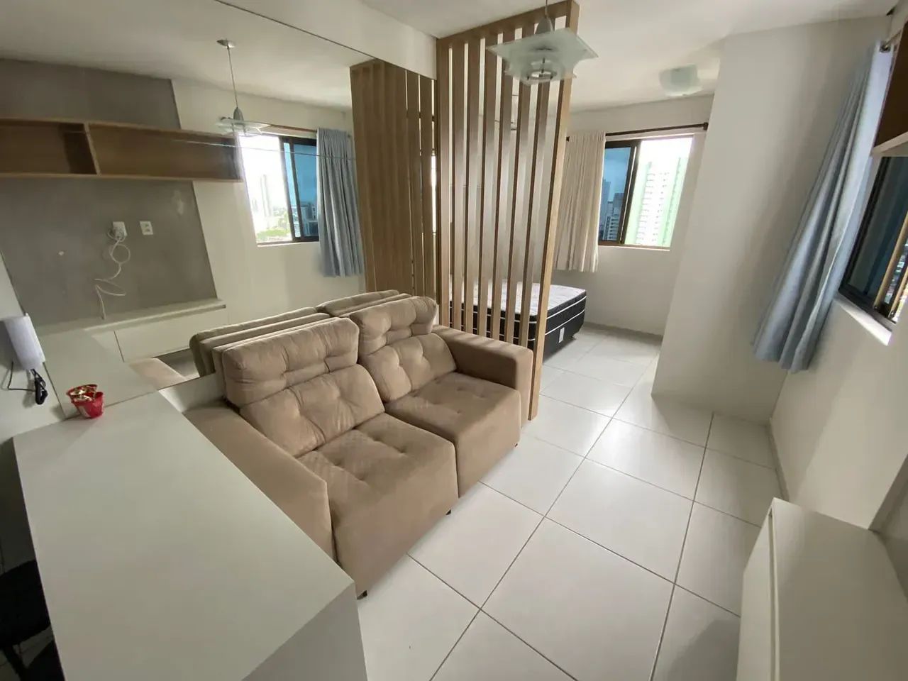 Excelente apt mobiliado e decorado, ótima localização nos Aflitos! - Foto 2