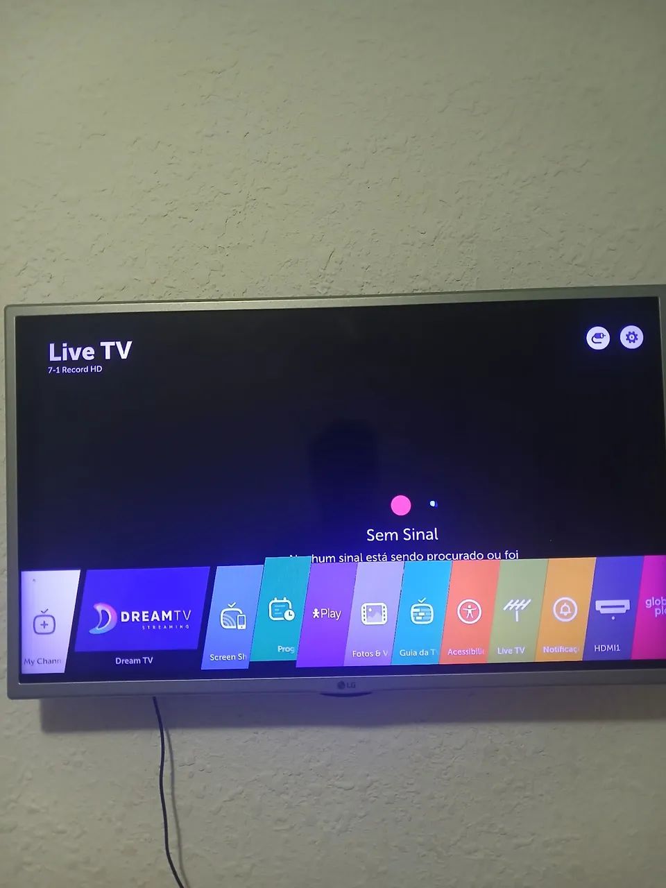 TV Smart LG de 32 polegadas