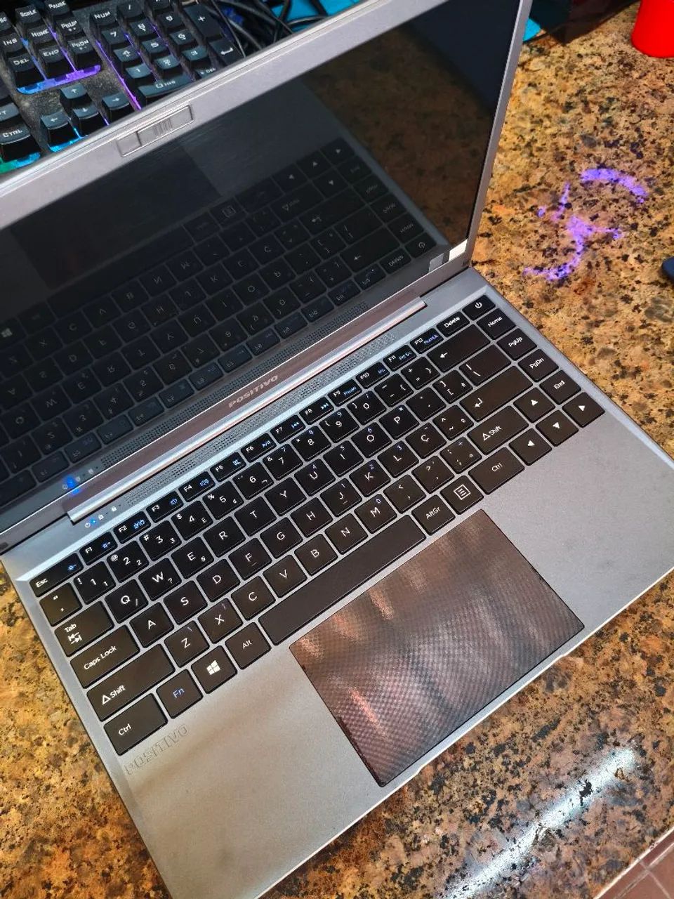 Notebook Positivo 