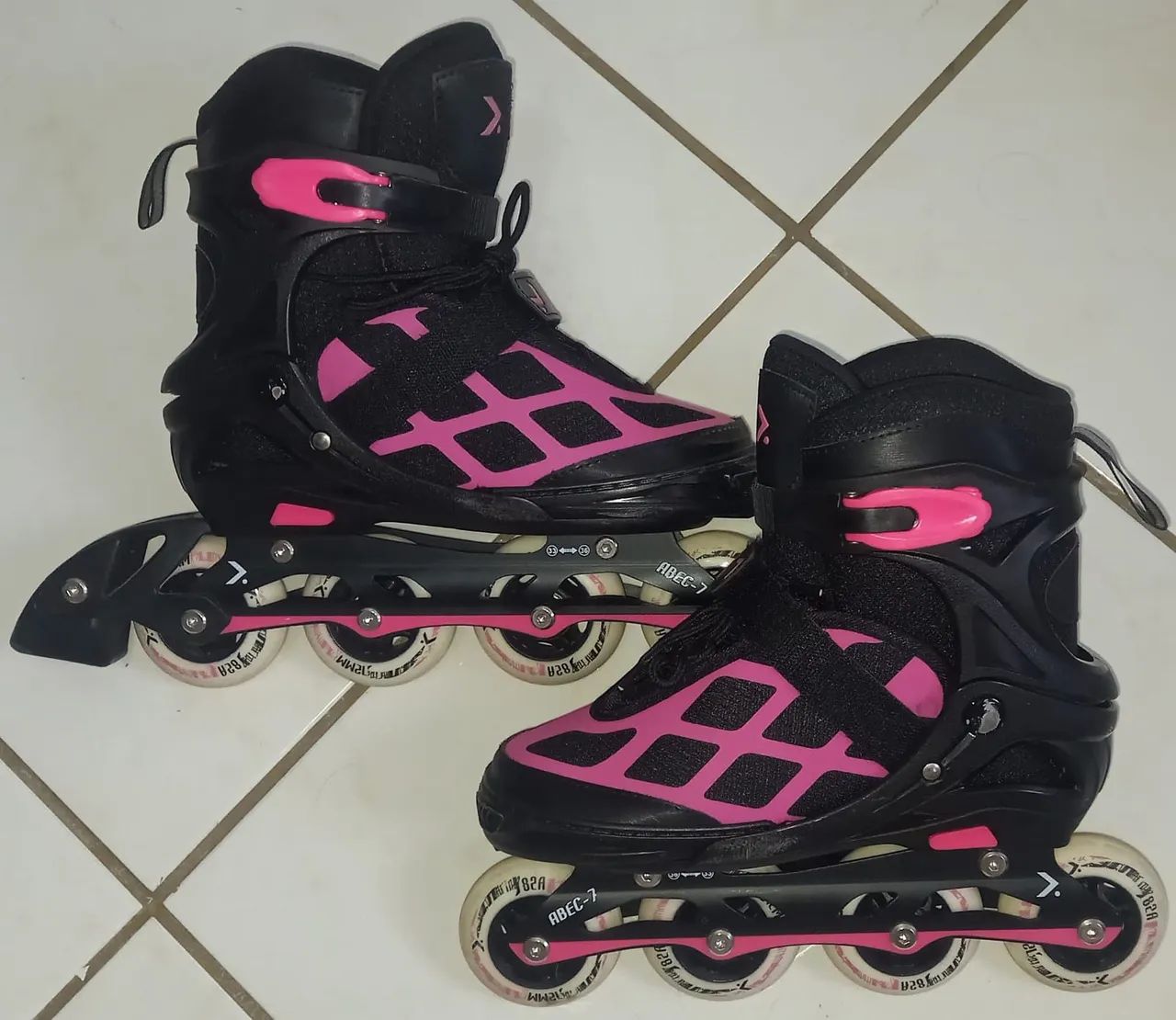 Patins Oxer Roller Inline ajustável do 33 ao 36 - Foto 6