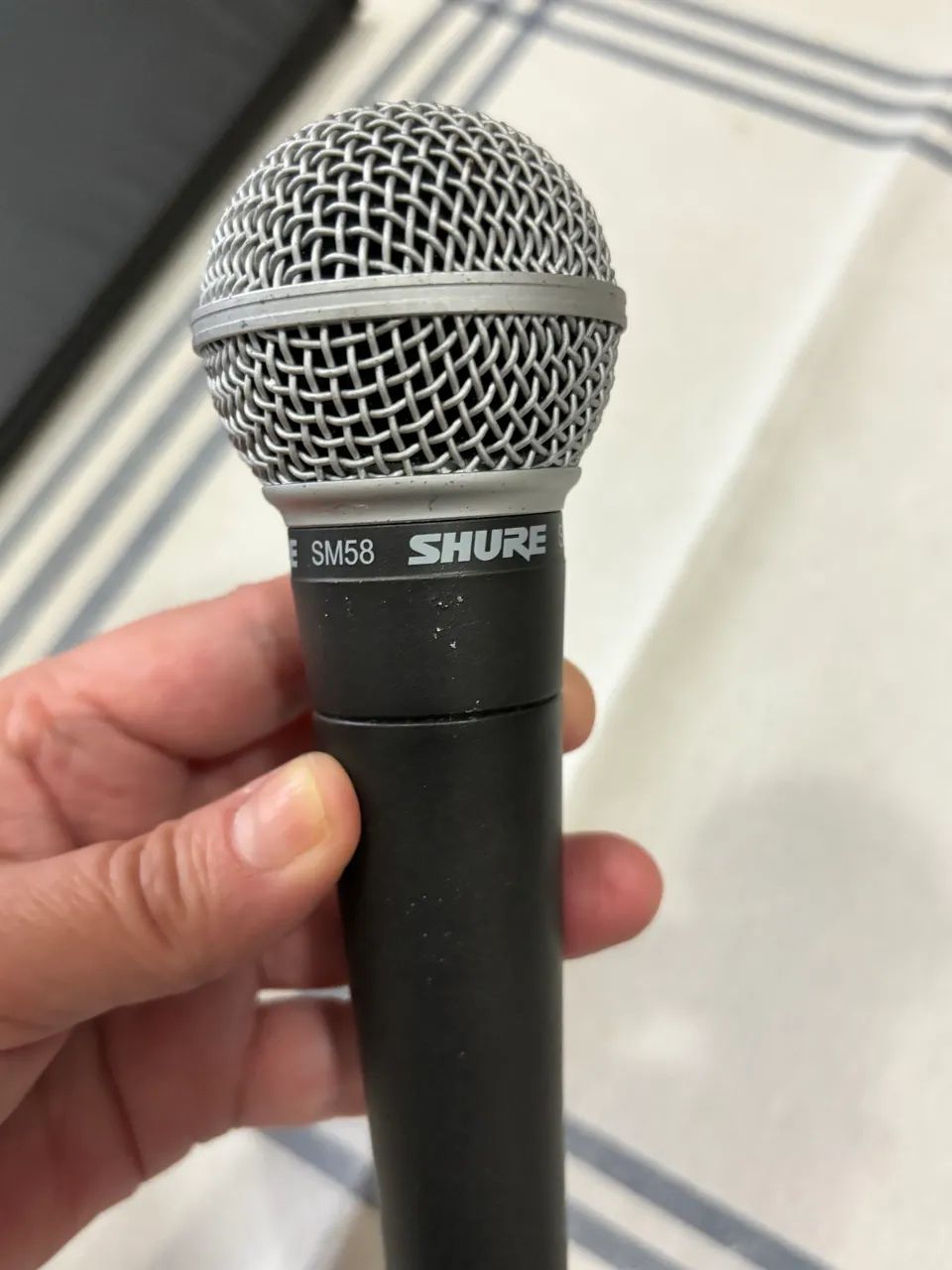Microfone Shure SM58 - Novo | Qualidade Profissional - Foto 5
