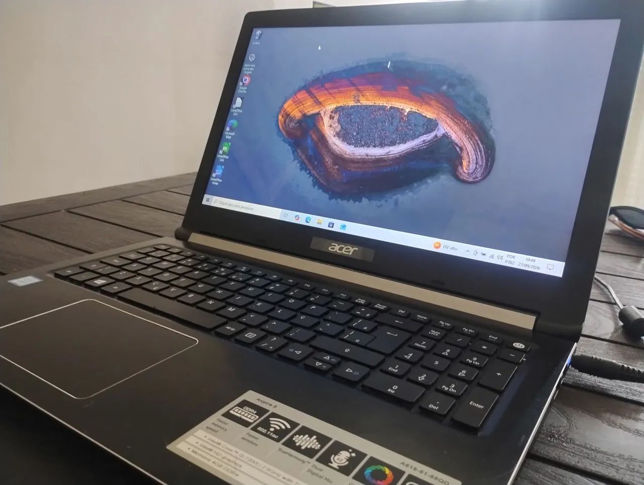 Notebook Acer seminovo 