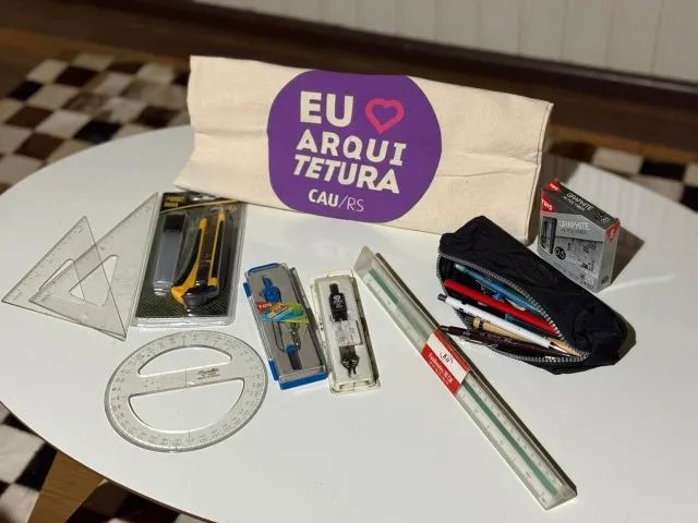 Kit para desenho técnico463713060373800960
