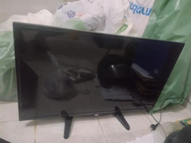 Smart TV 32 Polegadas AOC Com defeito. - Foto 2