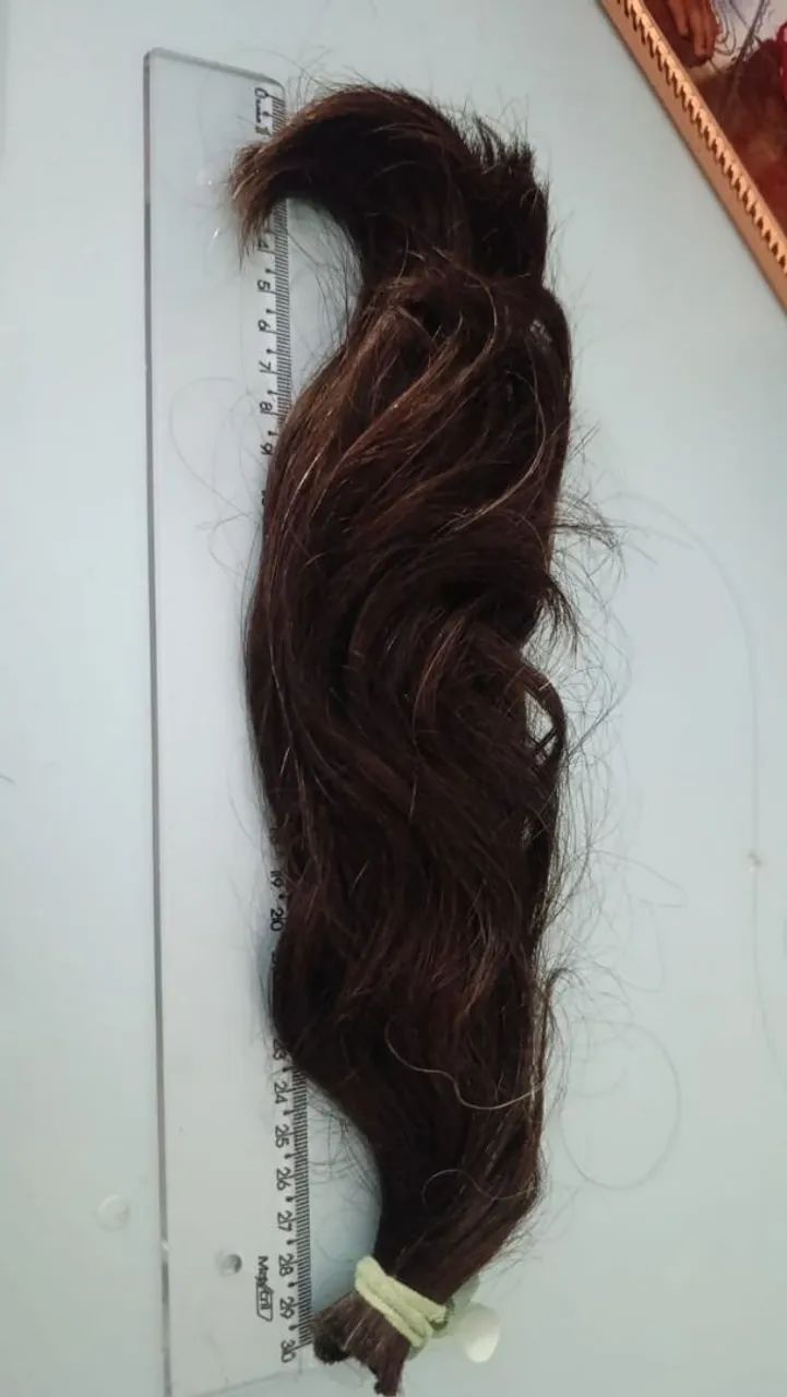 Cabelo liso com 30 cm