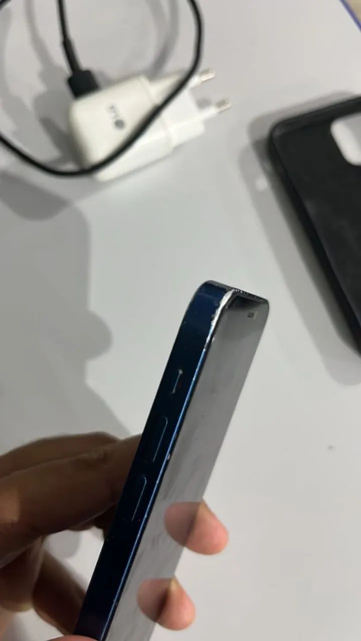 Vendo ou troco iPhone 12 mini  - Foto 3