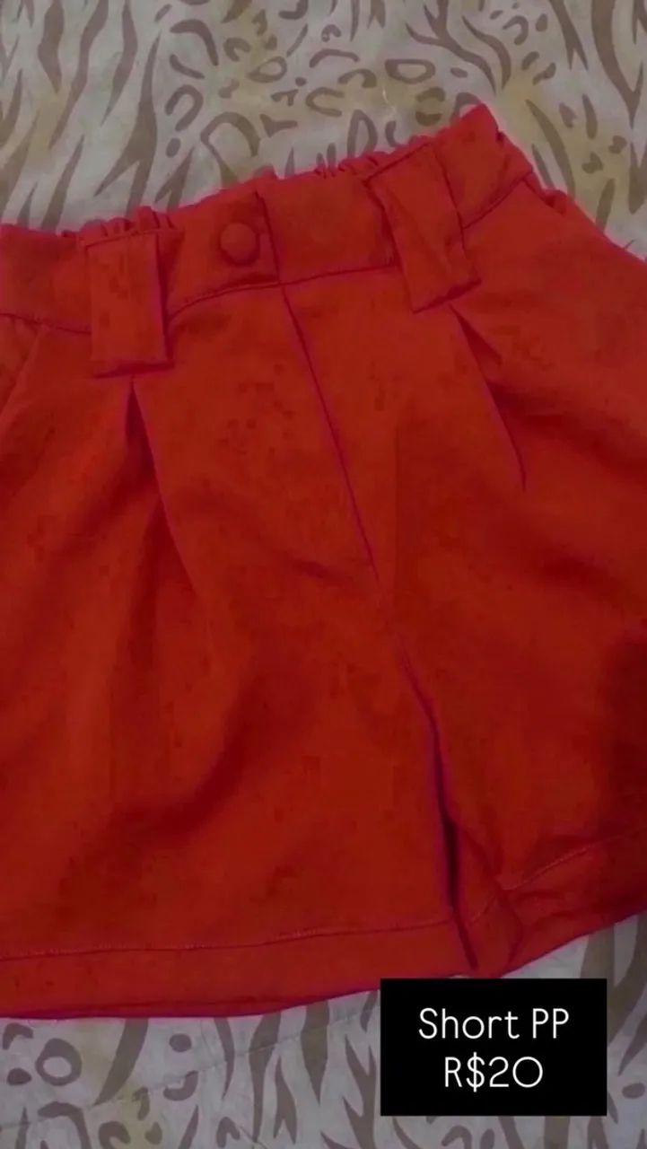 Short laranja 