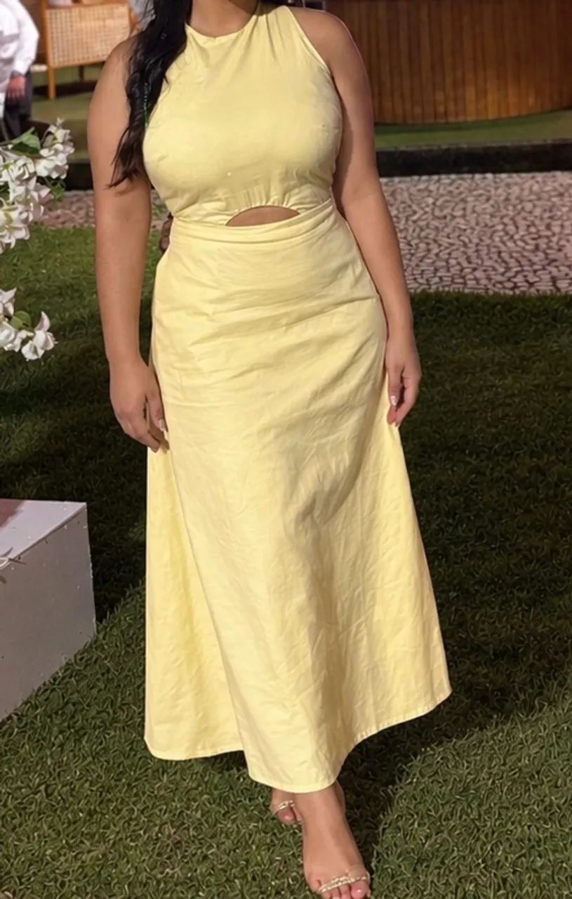 Vestido midi amarelo 