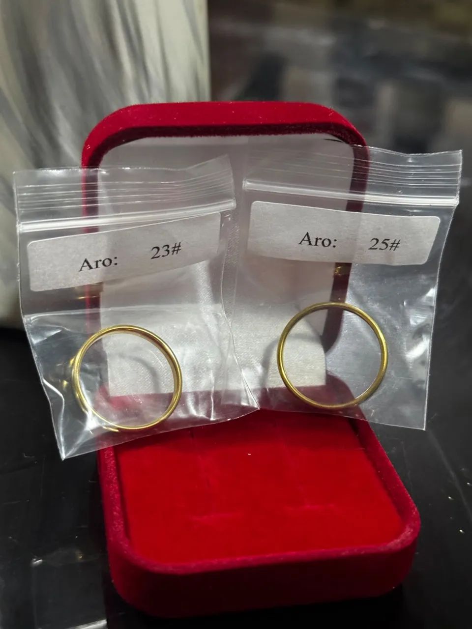 ? *VENDO PAR DE ALIANÇAS BANHADAS A OURO 18K!?* - Foto 4