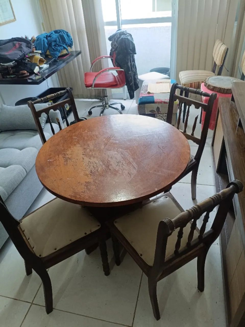 Mesa com 4 cadeiras  - Foto 4