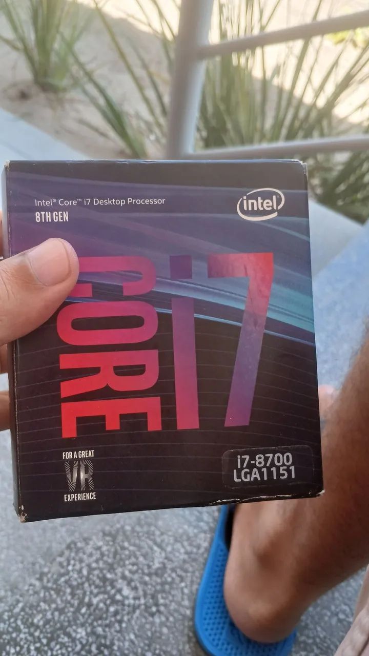 Processador Intel Core i7 8700 - Foto 2