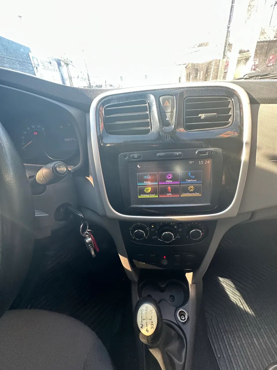 Renault Logan Expression Flex 1.6 16V 4P 2018 - Foto 5