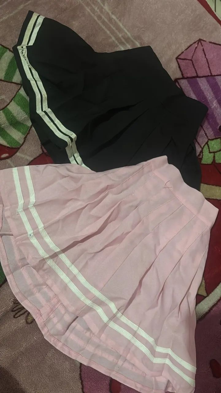 Saias plissadas colegiais
