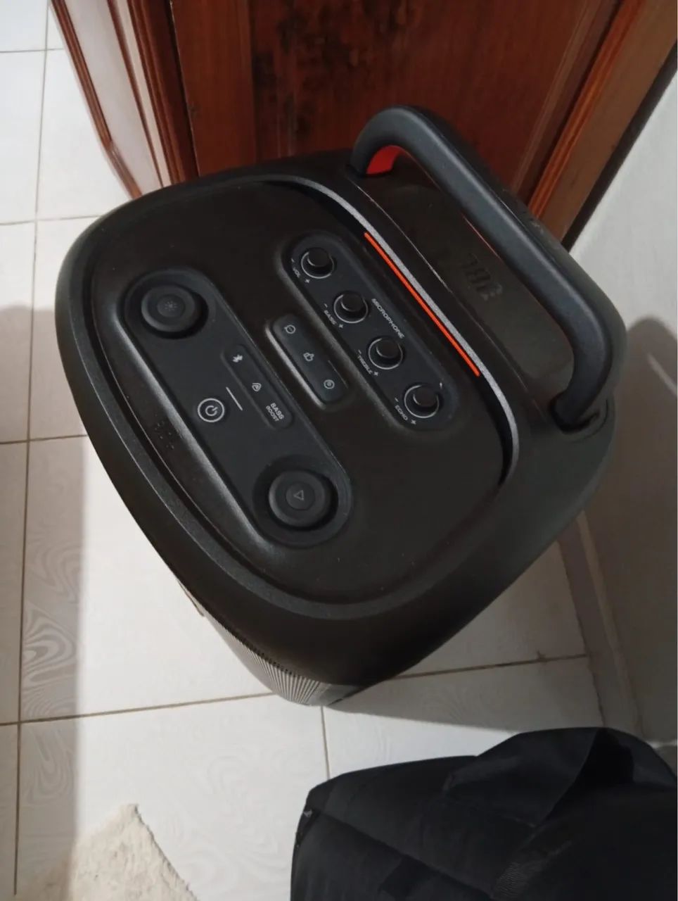 Vendo caixa JBL 520 capa de proteção. - Foto 2