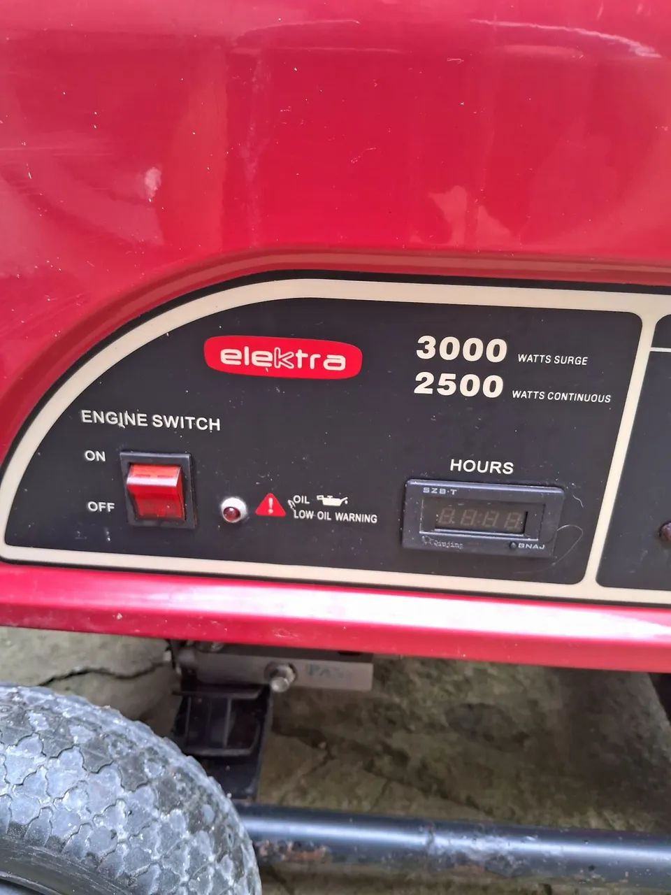 GERADOR A GASOLINA 3000 WATTS - Foto 2