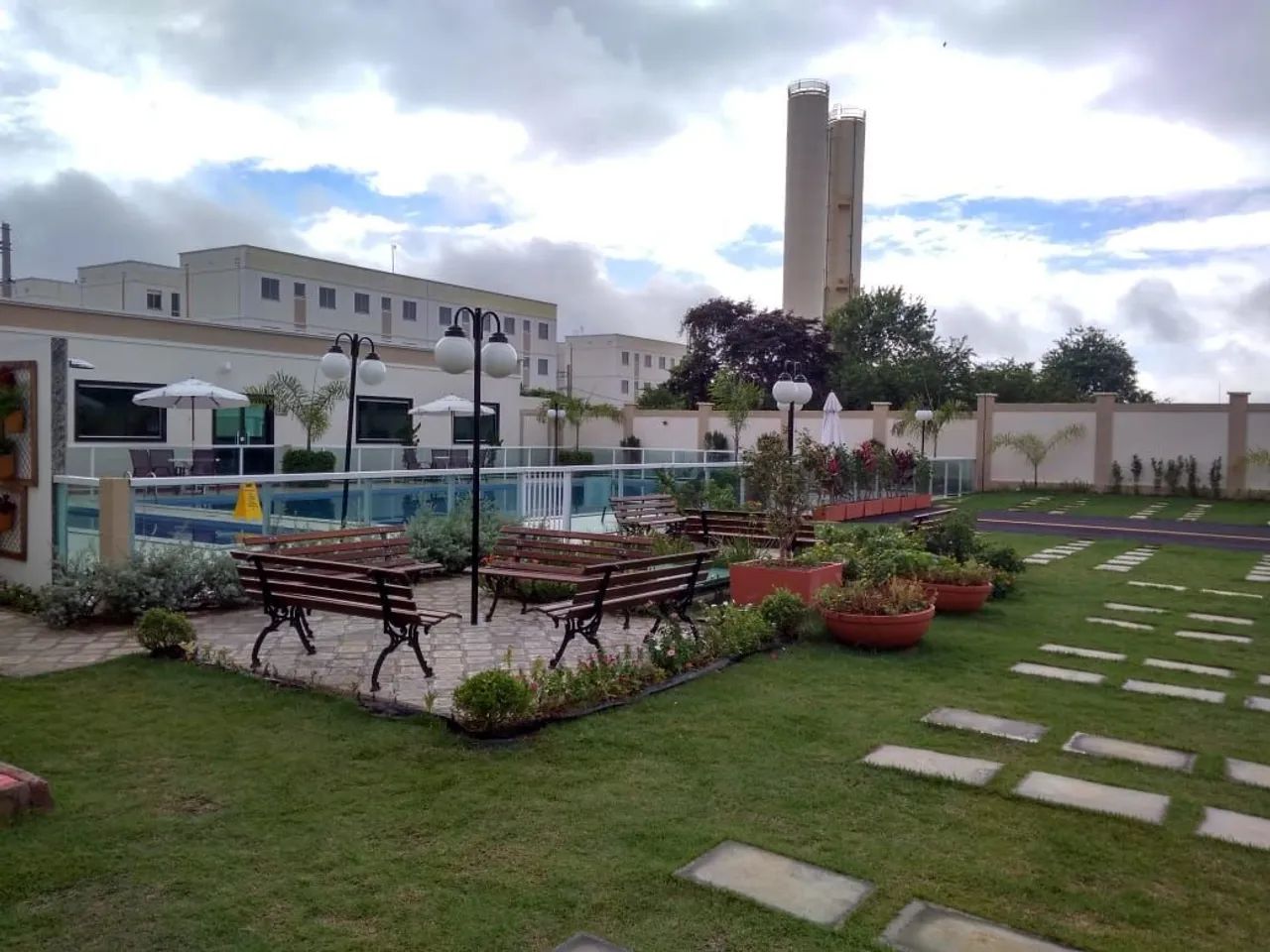 VENDO APTO - PARQUE FLORA - Bairro SIM (proprietário)