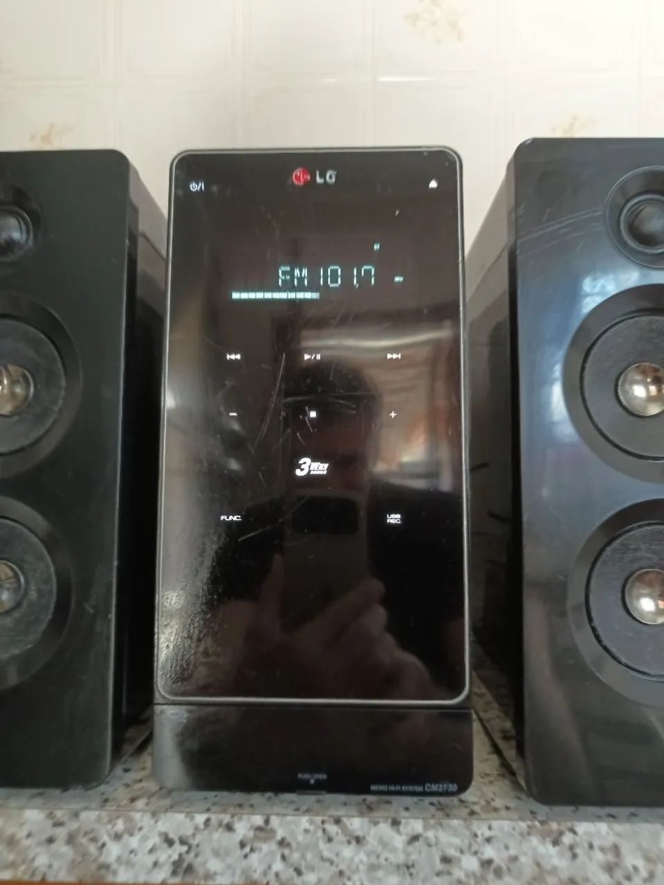 Mini system LG mod.cm2730 com bluetooth  - Foto 4