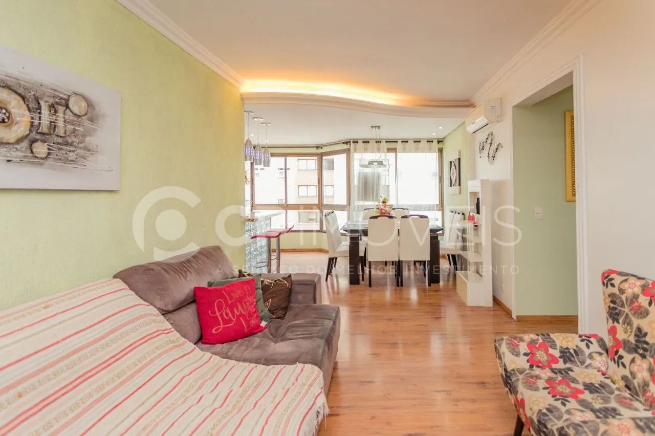 Apartamento de 3 dormitórios MOBILIADO 139m2