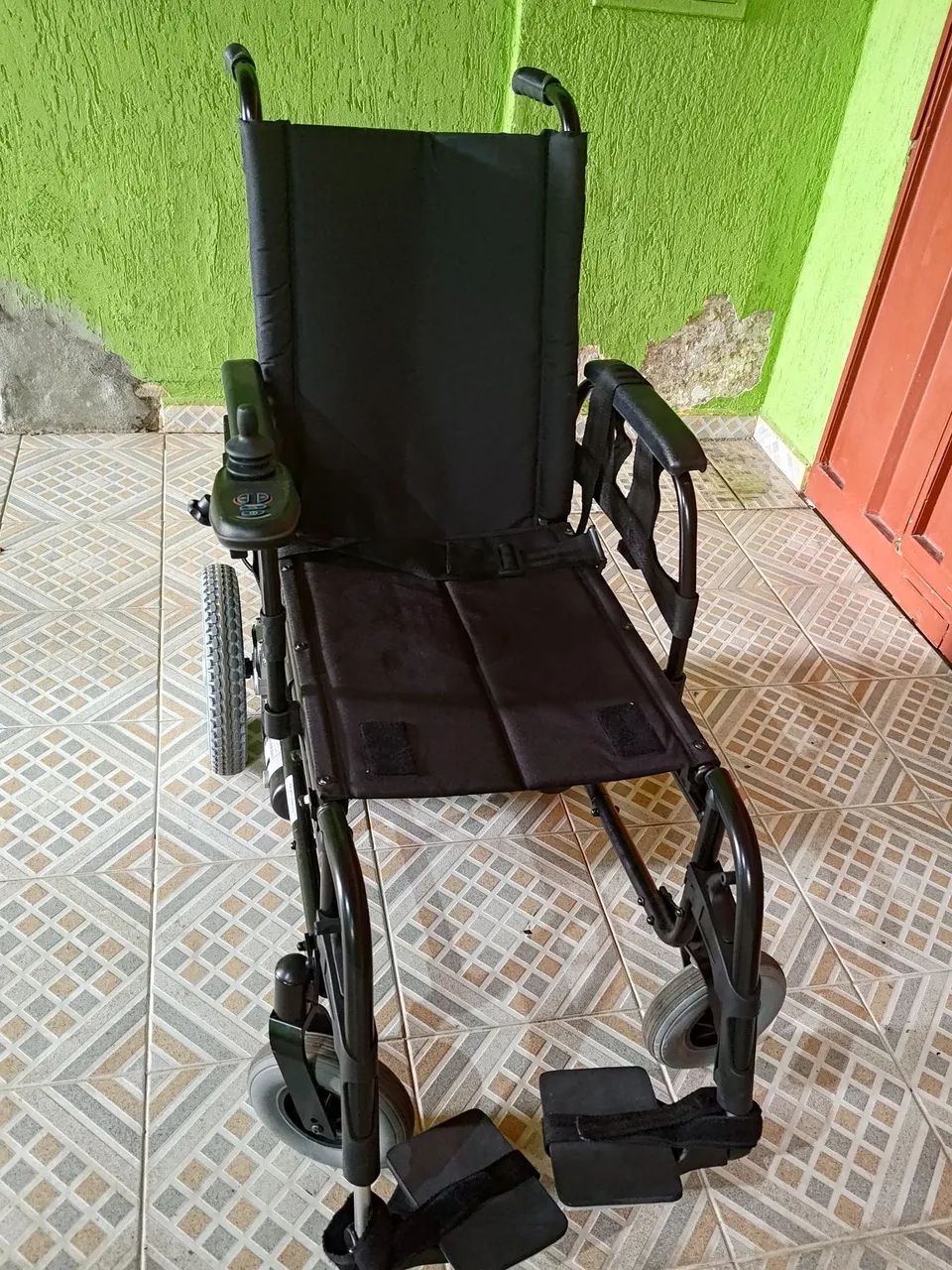 Cadeira de Rodas Motorizada Ortobras E5S - NOVA (NUNCA FOI USADA) - Foto 3