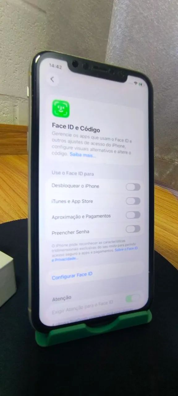iPhone 11 64 gb branco perfeito estado 83% saúde da bateria  - Foto 4