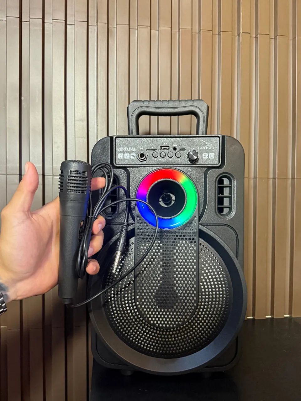 Caixa de Som Potente Bluetooth com Microfone