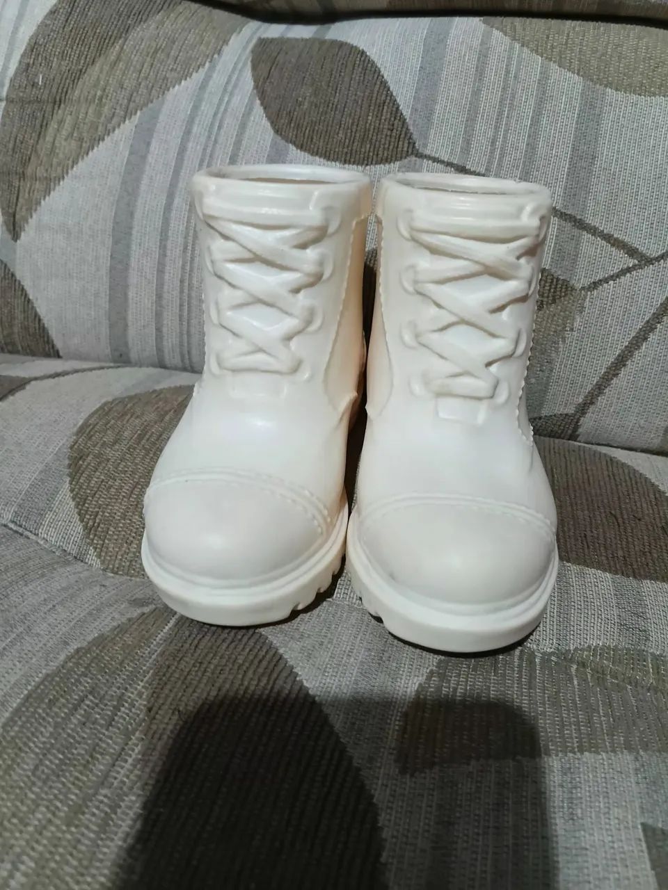 Vendo lote de sapatos de boneca - Foto 4