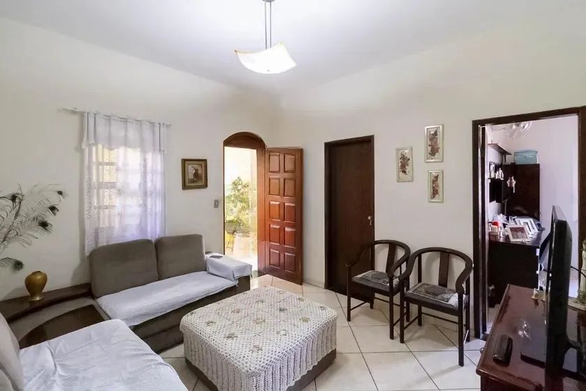 Casa à Venda - Bonfim, 4 Quartos, 304 m2 - Foto 3