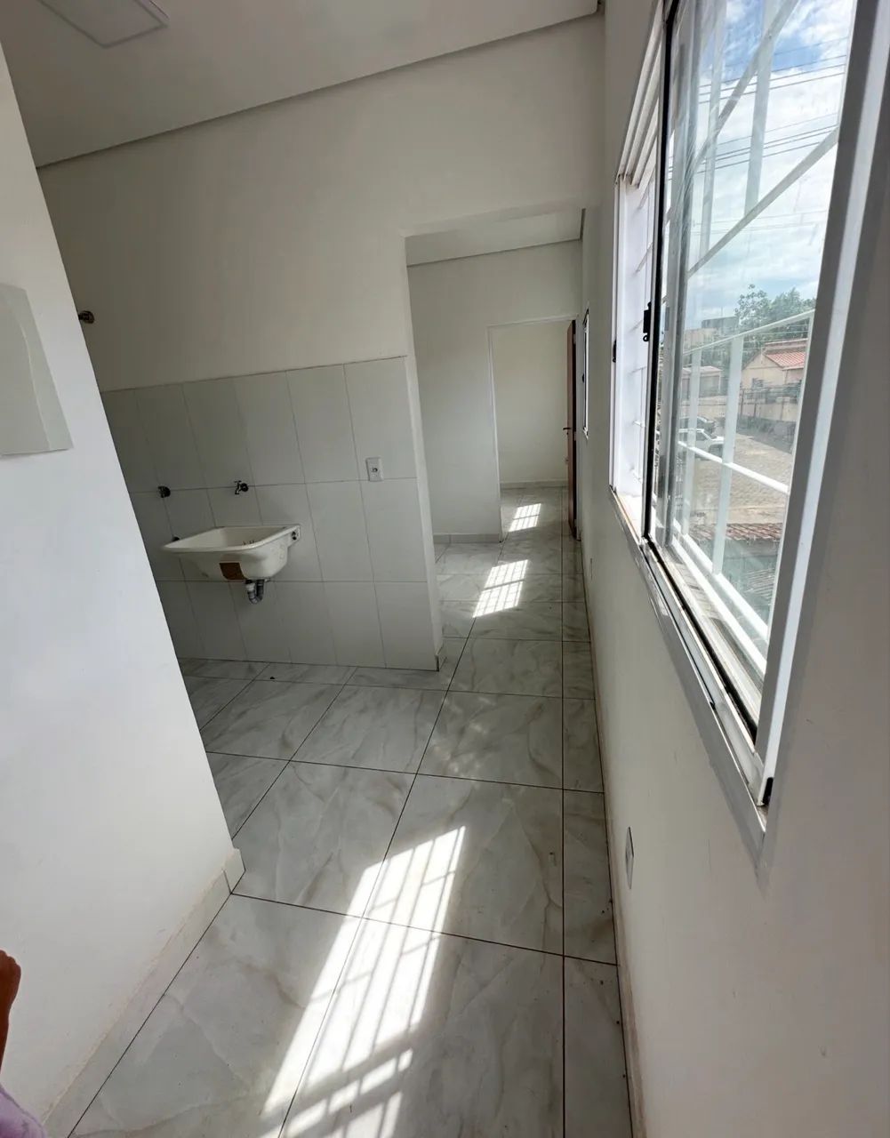 FLAT / KITNET PARA ALUGAR - PRATICIDADE E ÓTIMA LOCALIZAÇÃO - Foto 2
