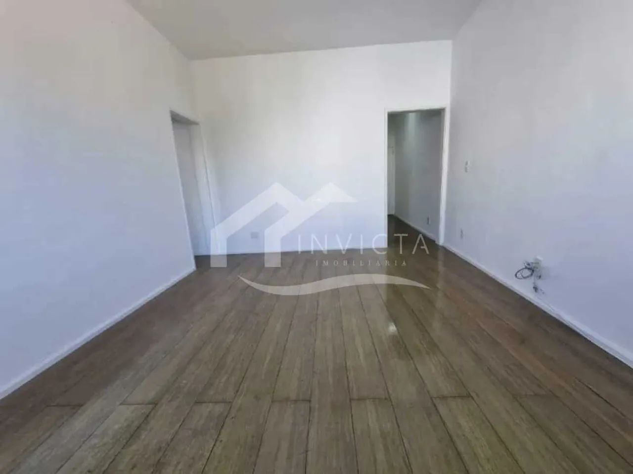 EXCELENTE SALA E QUARTO COM VAGA NA ESCRITURA - Foto 4